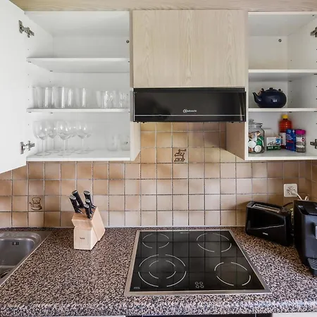 Affordable Comfort In * Zürich