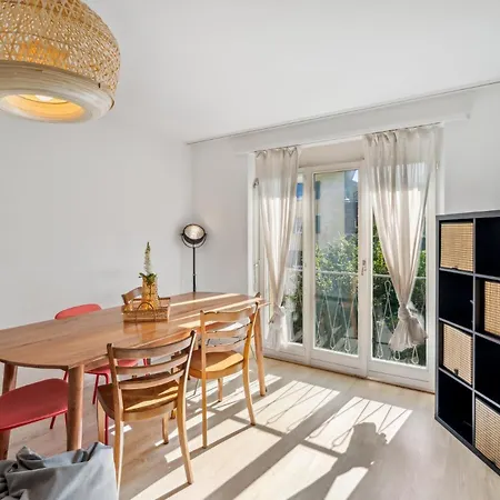 Affordable Comfort In Apartment