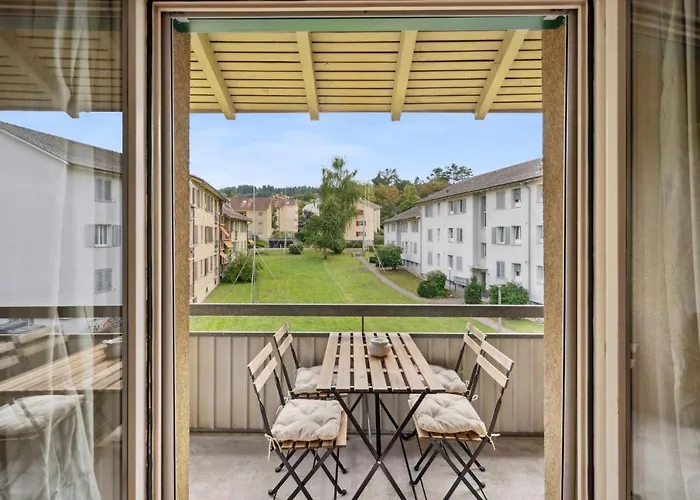 Affordable Comfort In Apartment *