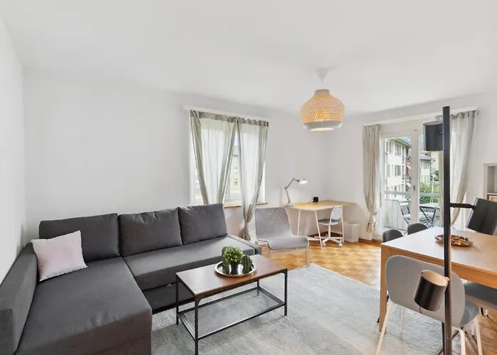 Apartment Affordable Comfort In Zurich