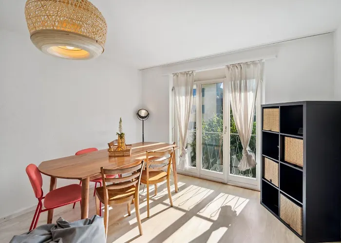 Affordable Comfort In Apartment