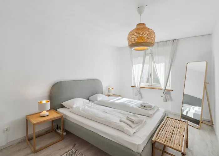 Apartment Affordable Comfort In *