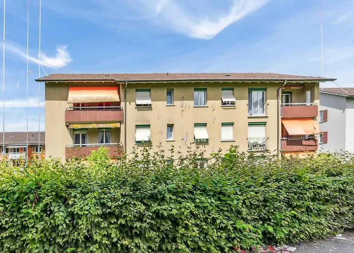 アパート Affordable Comfort In