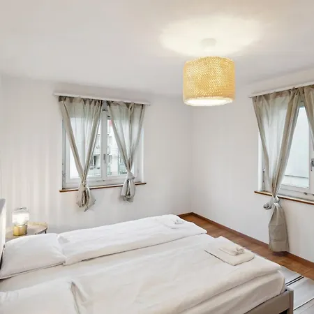 Affordable Comfort In Apartment